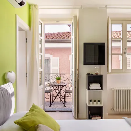 - Luxury Italy Apartment