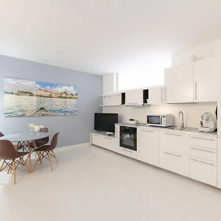 - Luxury Italy Апартаменты *