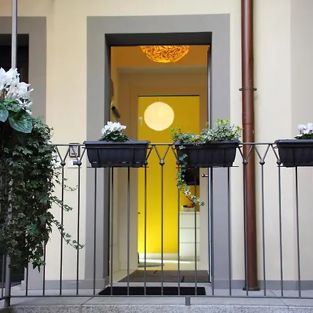 - Luxury Italy *