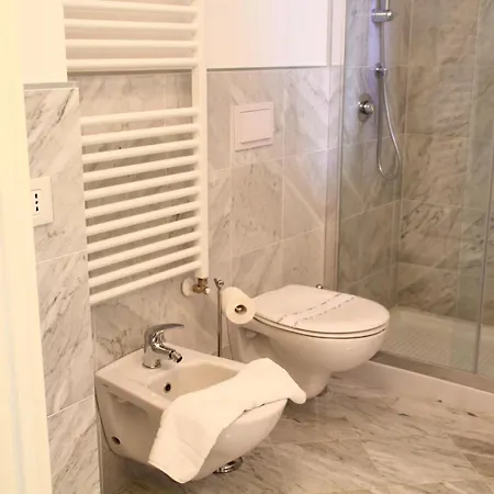 Apartament - Luxury Italy Verbania