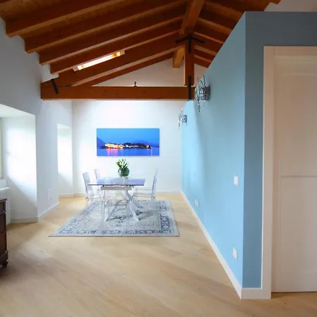 - Luxury Italy Апартаменты Вербания