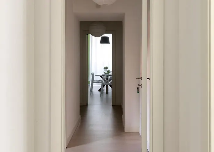 - Luxury Italy Apartament Verbania