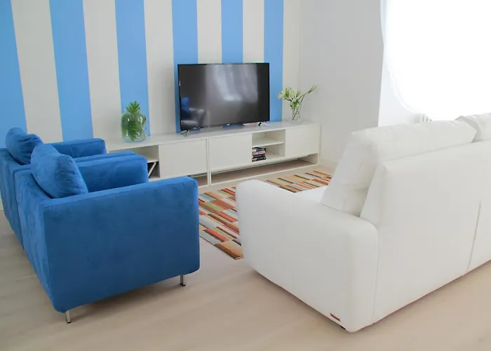 - Luxury Italy * Verbania